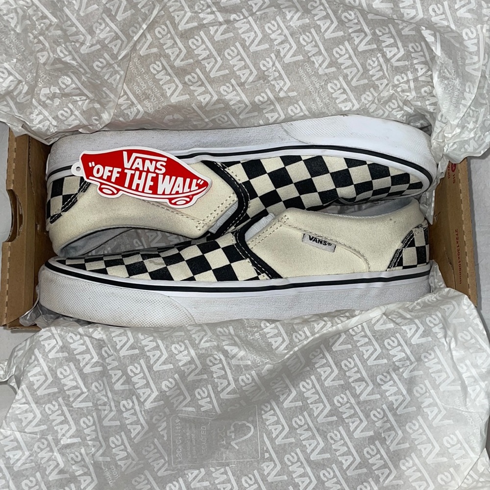 black and white checkered vans